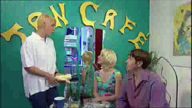 Tan-Tastic | Chewin' the Fat | The Scottish Comedy Channel