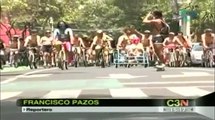 Ciclistas desnudos protestan para exigir su derecho a los espacios públicos