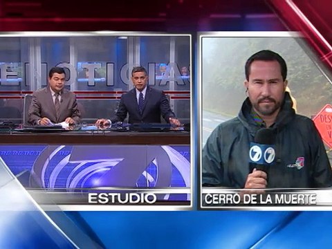 Lluvia sería la causa del hundimiento en la Interamericana Sur