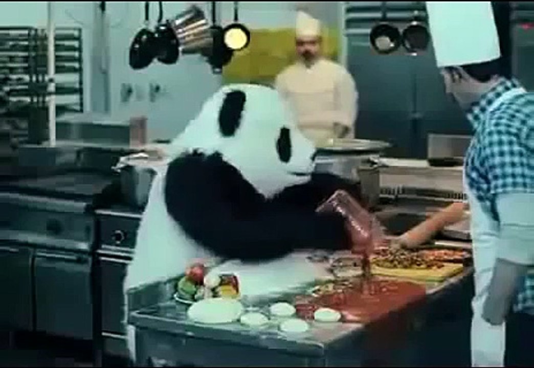 완전 어이 없으면서 웃긴 광고 "Never Say No to Panda"ㅋㅋㅋ www.kmediabox.com