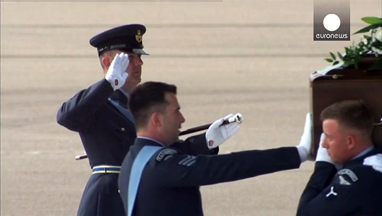 Anschlag auf Hotel in Tunesien: Britische Opfer werden überführt