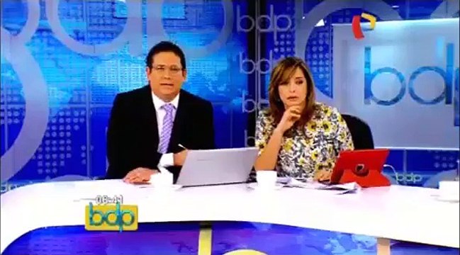 Comas: Incendio arrasó con fábrica de pinturas [Video]