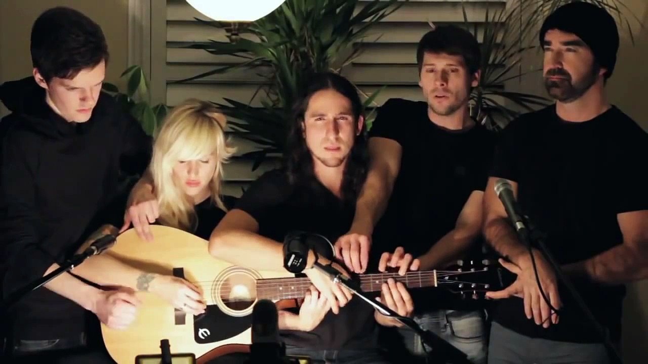 Somebody That I Used to Know - Walk off the Earth (Gotye - Cover)