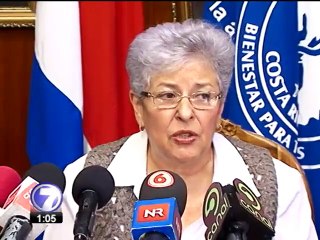 Continúa disputa por permisos para fiestas típicas de Santa Cruz