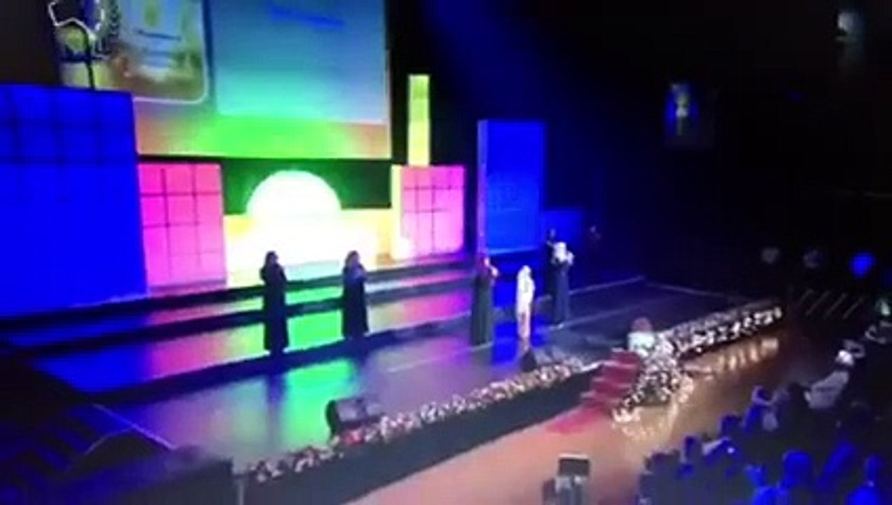 11042496_694174994025295_98094315_n