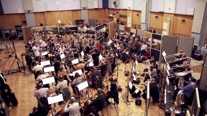 Robbie Williams presenta su segundo disco estilo swing