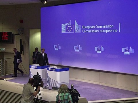 Grèce: Tsipras maintient l'appel à voter non, les Européens attentistes jusqu'au référendum