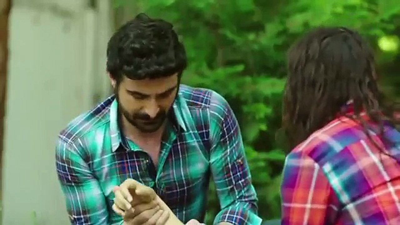 مسلسل العشق المشبوه ح 52 القسم 1 مترجمة للعربية