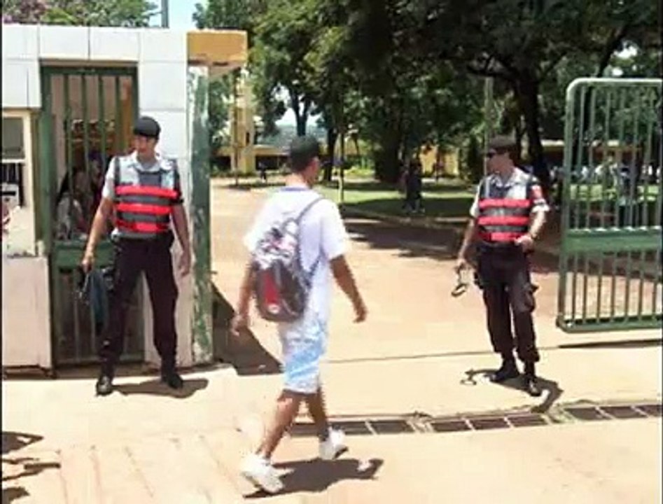 Detector escola
