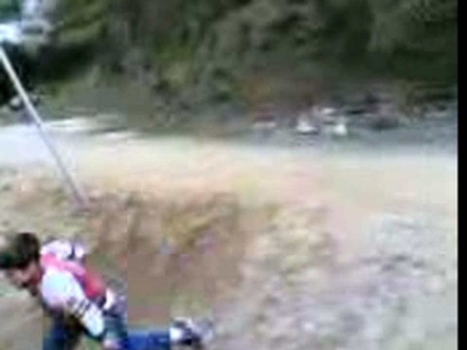 Saltos de parkour variados