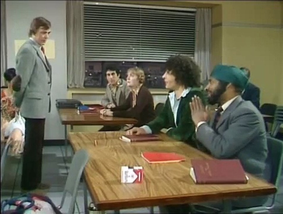 Mind Your Language - Episode 08 - Better To Have Loved and Lost
