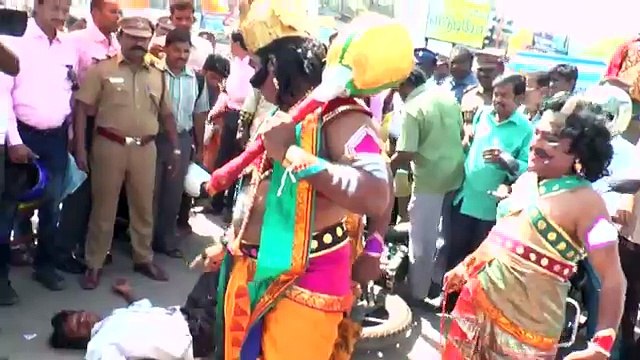 Helmet Awareness - The Most Funny Way - Must Watch - Red Pix 24x7