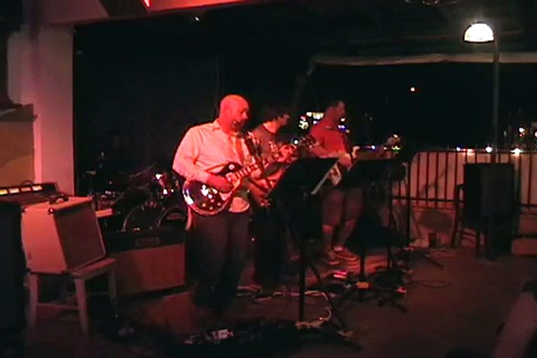 Billy Squier Everybody Wants You cover