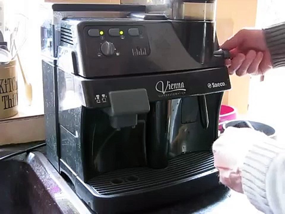 Saeco Vienna coffee maker problem - No Coffee water