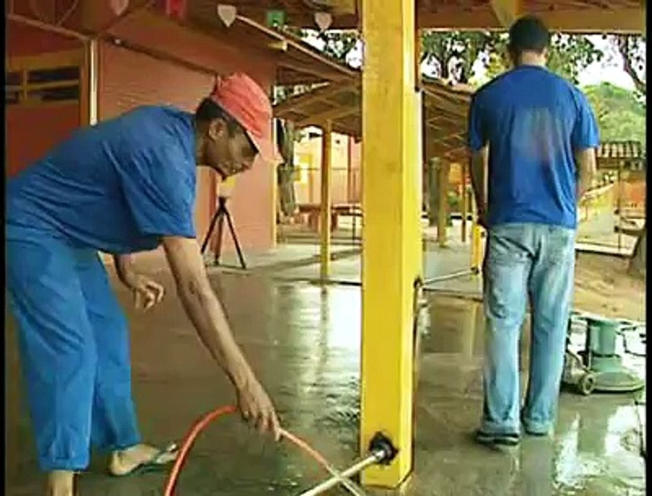 Estragos escolas
