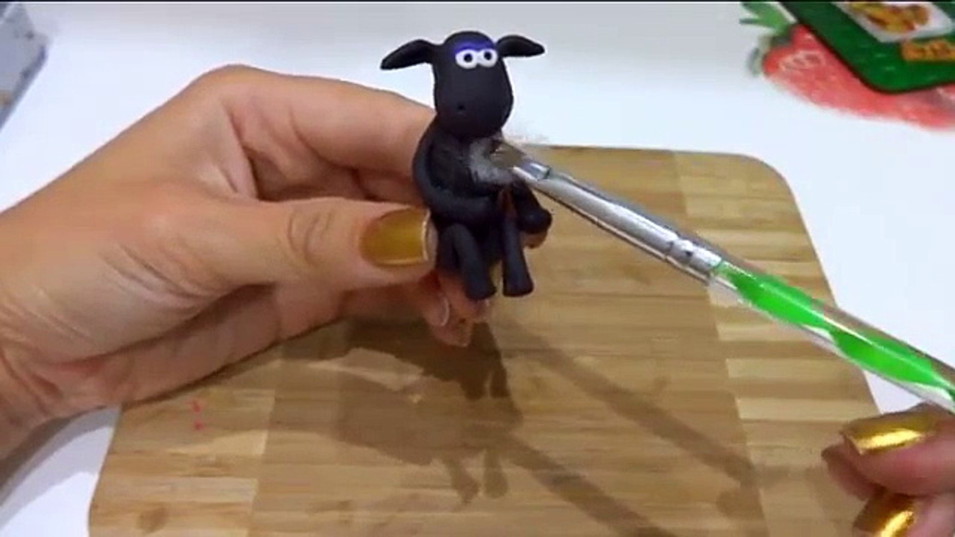 How to make Shaun the Sheep out of polymer clay, tutorial - video  Dailymotion