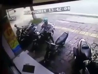 Bike Chor Ki Pitai - Must Watch(