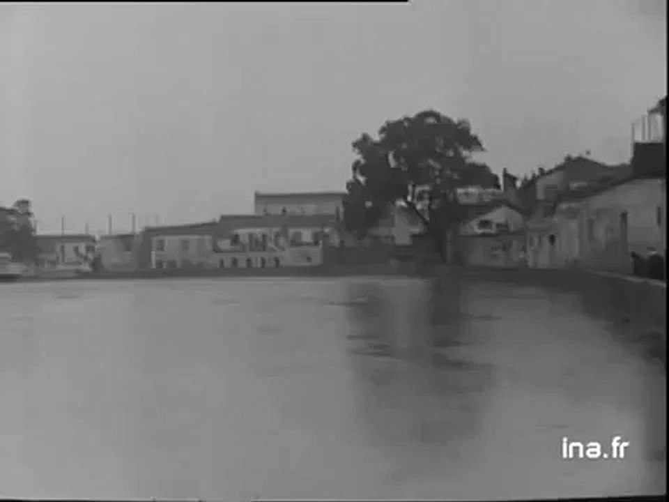 Inondations en Algérie,avril 1954...oued el harrach el hayadjane !!