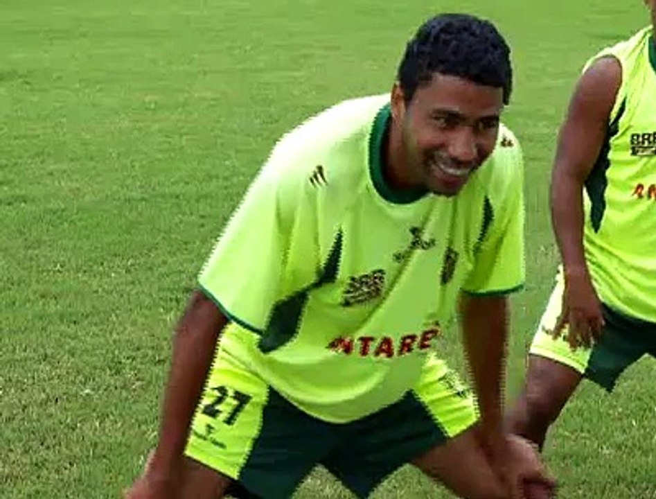 Jornal local: Kaka
