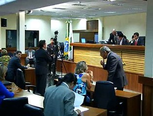 Jornal Local - Plenário renúncia