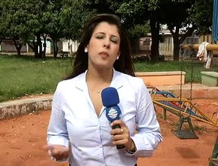 Jornal local: Abandono quadra