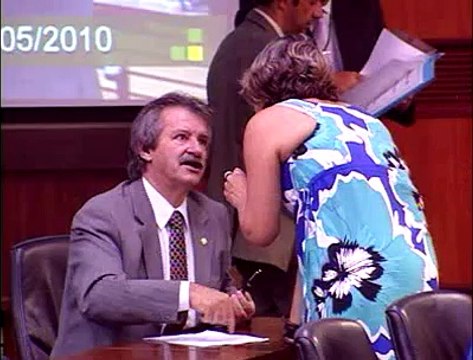 Jornal local: Confusão Câmara