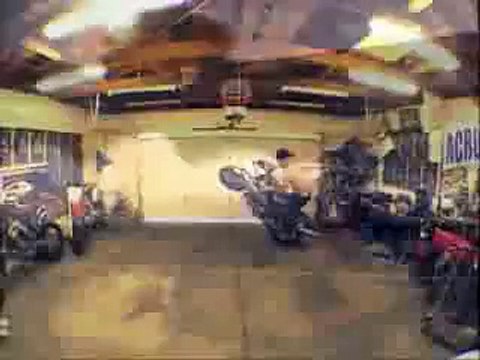 Download Crazy Bike Stunts videos to your cell phone - bike crazy stunts - 9202682 - Zedge