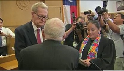 Zimbabwe’s leader Robert Mugabe ‘proposes to Barack Obama’