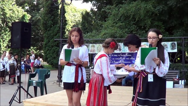 Deschiderea Festivalului ROMANASUL -Parcul Copou-La Teiul lui Mihai Eminescu