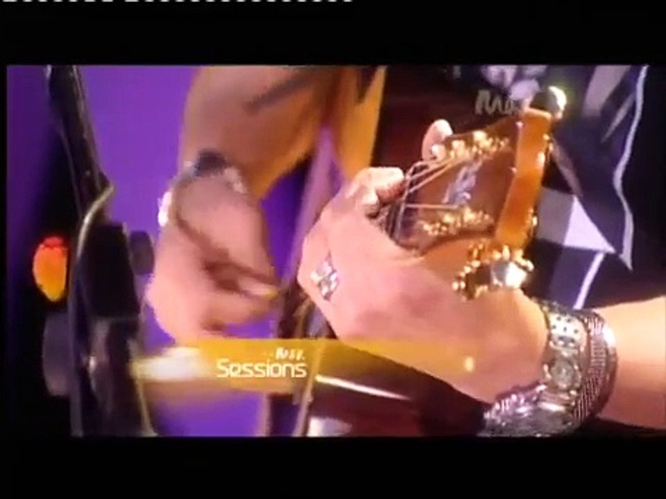 Slash & Myles Kennedy MAX Sessions - Fall To Pieces