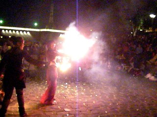 Feu d’artifice Staff Décalés pour les 3ans de Poï AD+