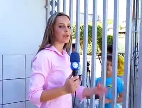 Jornal Local - VT Grade Menino