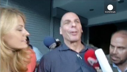 Грецький уряд піде у відставку, якщо на референдумі переможе "так" — Варуфакіс
