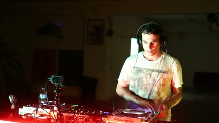 Alizzz 1F:6D x Show Them Agency DJ Set
