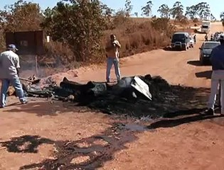 Jornal Local: Protesto Águas Lindas