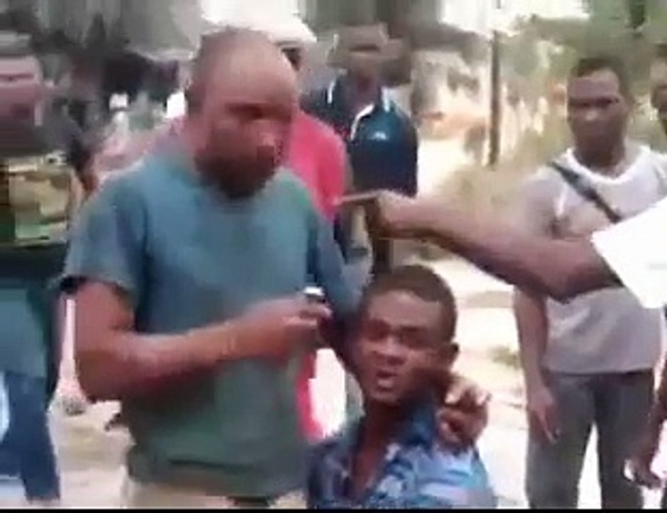 Justice populaire justice lapidaire. (Ames sensibles s'abstenir)