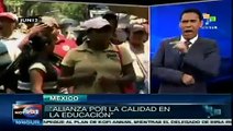 Protestan maestros en México contra reforma educativa