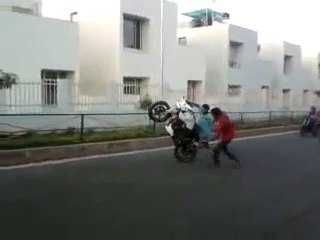 Whatsapp Funny Videos || Bike Stunts