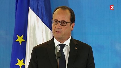 Si le "non" l'emporte dimanche, "on rentre dans une forme d'inconnu", selon Hollande