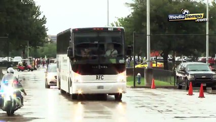 Recién operado, Moreno acompañó al Tri