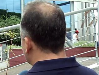 Jornal local: mulher esfaqueada