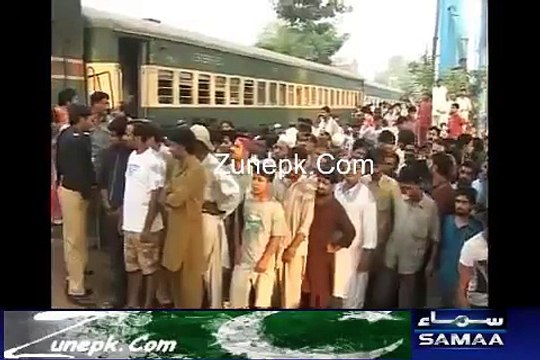 12 people died: Military train troops falls into canal in Gujranwala