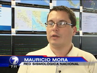 Fumarolas, sismos y condiciones químicas en el Volcán Turrialba indican que no se debe bajar la guardia
