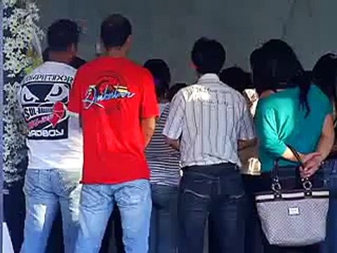 Jornal local: enterro bebe miguel