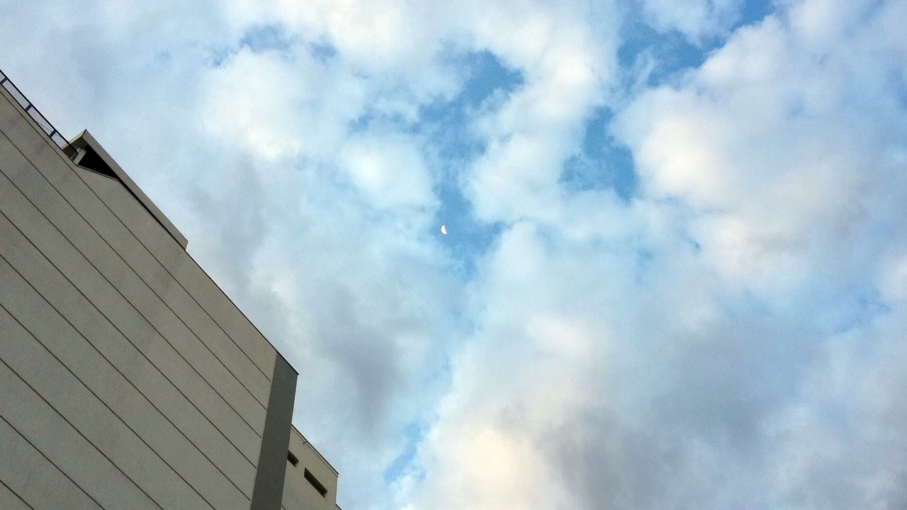 Vídeos by iPhone 4, cotidiano de uma caminhada, 2015, Taubaté, SP, Brasil, (136)