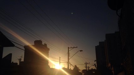 Vídeos by iPhone 4, cotidiano de uma caminhada, 2015, Taubaté, SP, Brasil, (130)