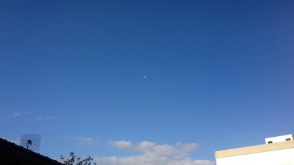 Vídeos by iPhone 4, cotidiano de uma caminhada, 2015, Taubaté, SP, Brasil, (140)