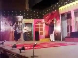 Aima Khan Mujra In Multan On Stage