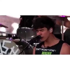 Calum Hood crying