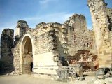 Ruines du château de Fère en Tardenois (Aisne)